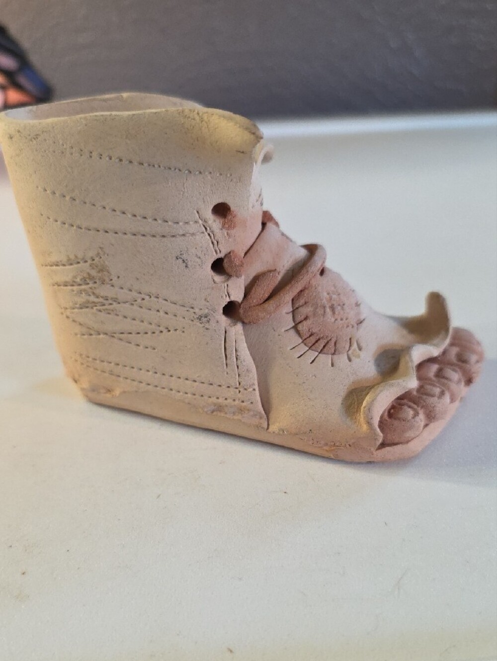 Vintage Ceramic Toes Boot Figurine Whimsical Studio Folk Art Pottery - Picture 3 of 7